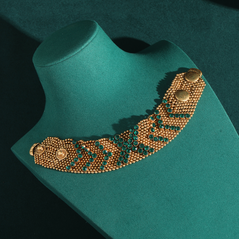 Vintage Green Rhinestone Brace – обзор и цена Luxury Watch In Dubai