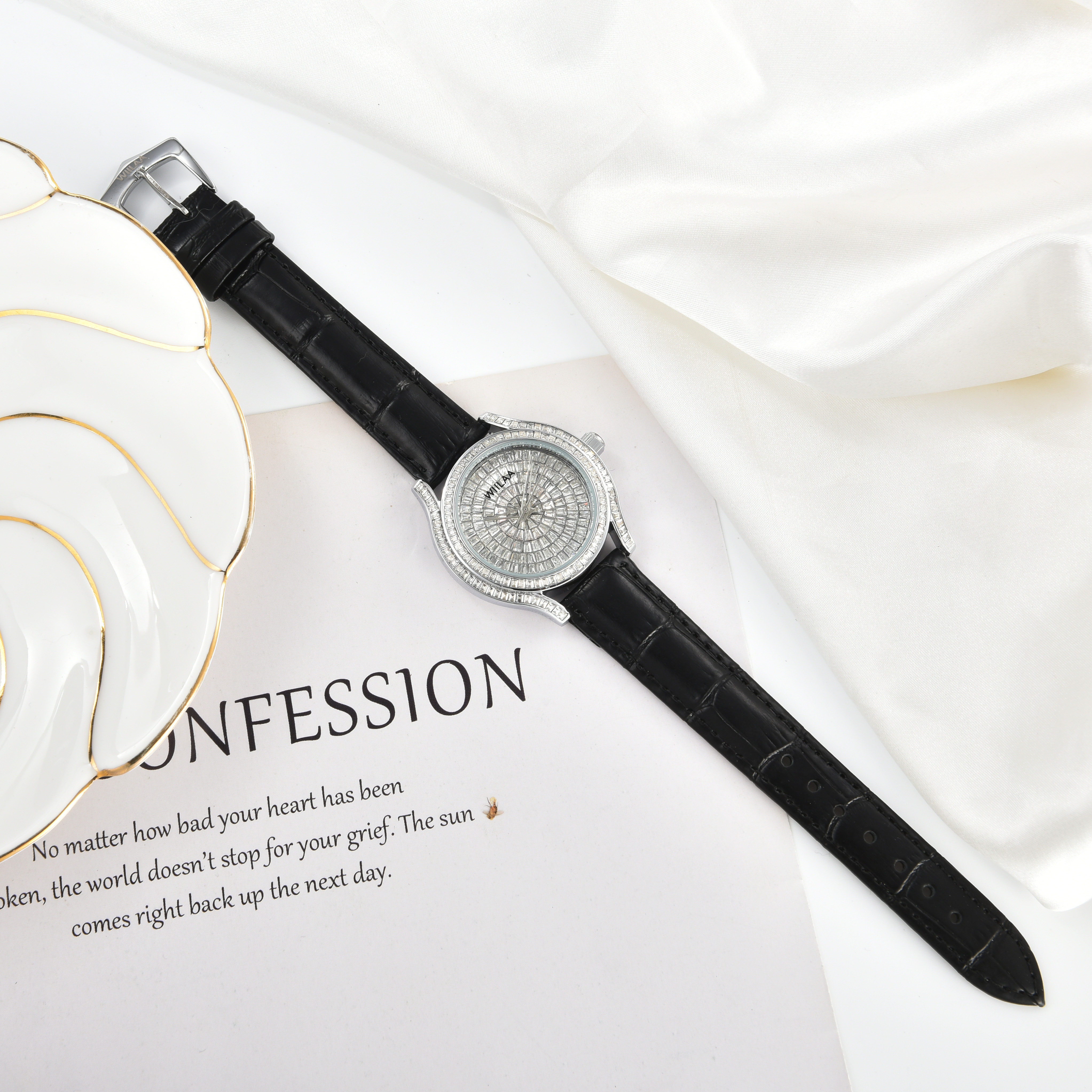 WIILAA Luxury Women's Crystal  – обзор и цена Luxury Watch All Black