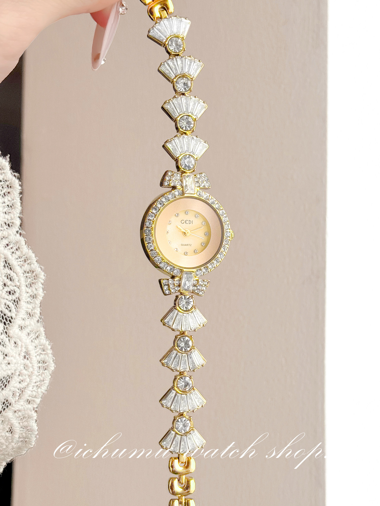 Mermaid Women's Watch Light Lu – обзор и цена Luxury Watch And Bracelet