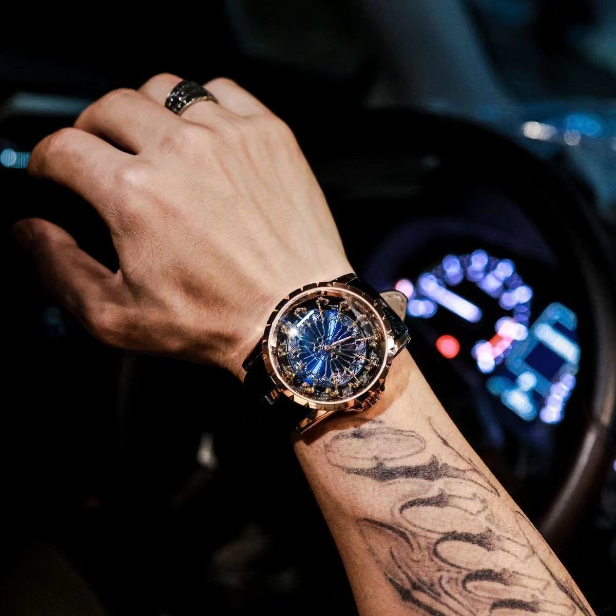Top-Tier Luxury and Elegant Me – обзор и цена Luxury Watch Tier