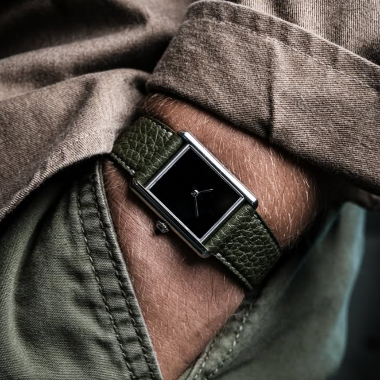 CILOA Black Square Tank Watch  – обзор и цена Luxury Watch All Black
